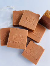 Load image into Gallery viewer, Cereza 🍒
